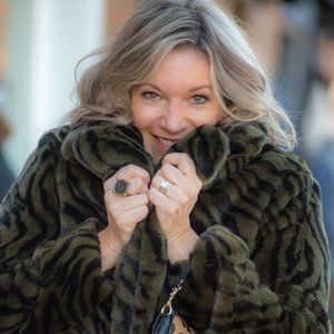 Meet your Posher, Amy